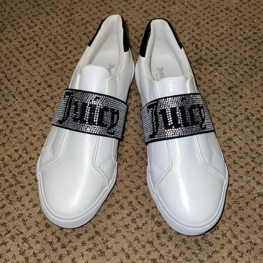 New Juicy Couture White Sneakers - Picture 2 of 8